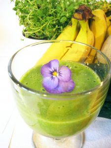Green smoothie for health